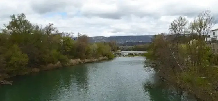 Río Aragón a su paso por Sangüesa