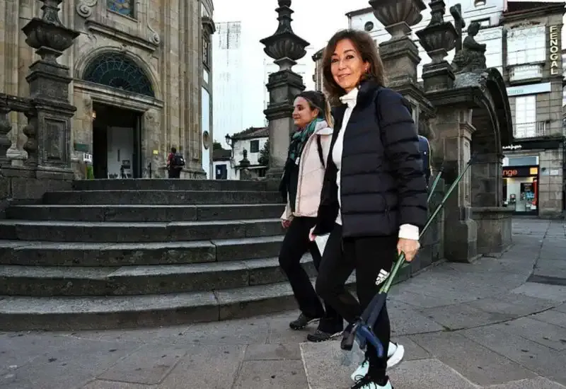 Ana Rosa che visita il santuario della Madonna Pellegrina