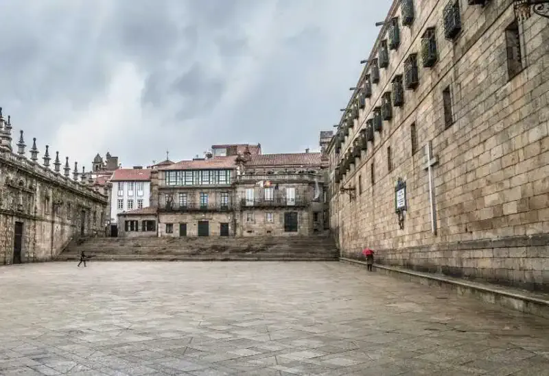 Quintana Square