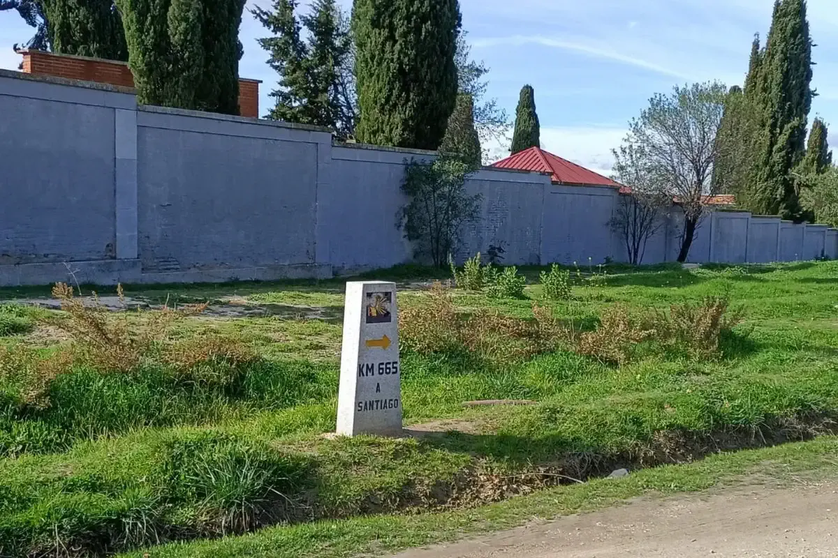 Borne du Chemin de Saint-Jacques de Madrid