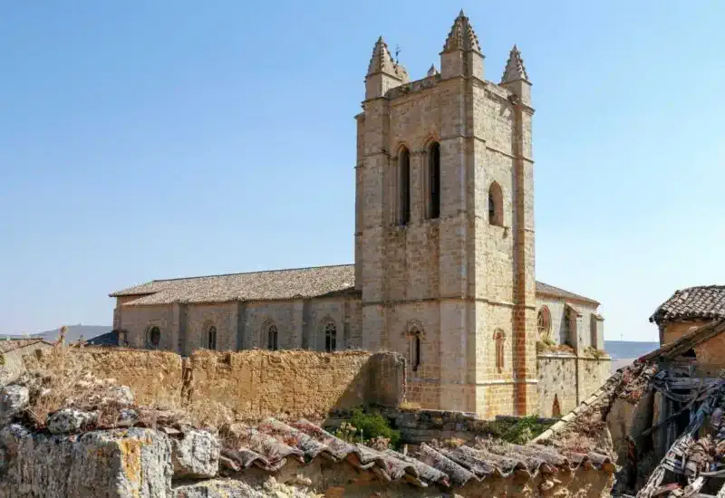 Colegiata de Santa María de Manzano en Castrojeriz