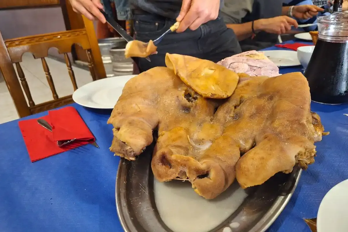 Le cochon, protagoniste du cocido de l