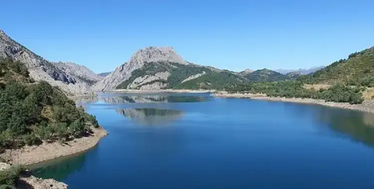 Riaño