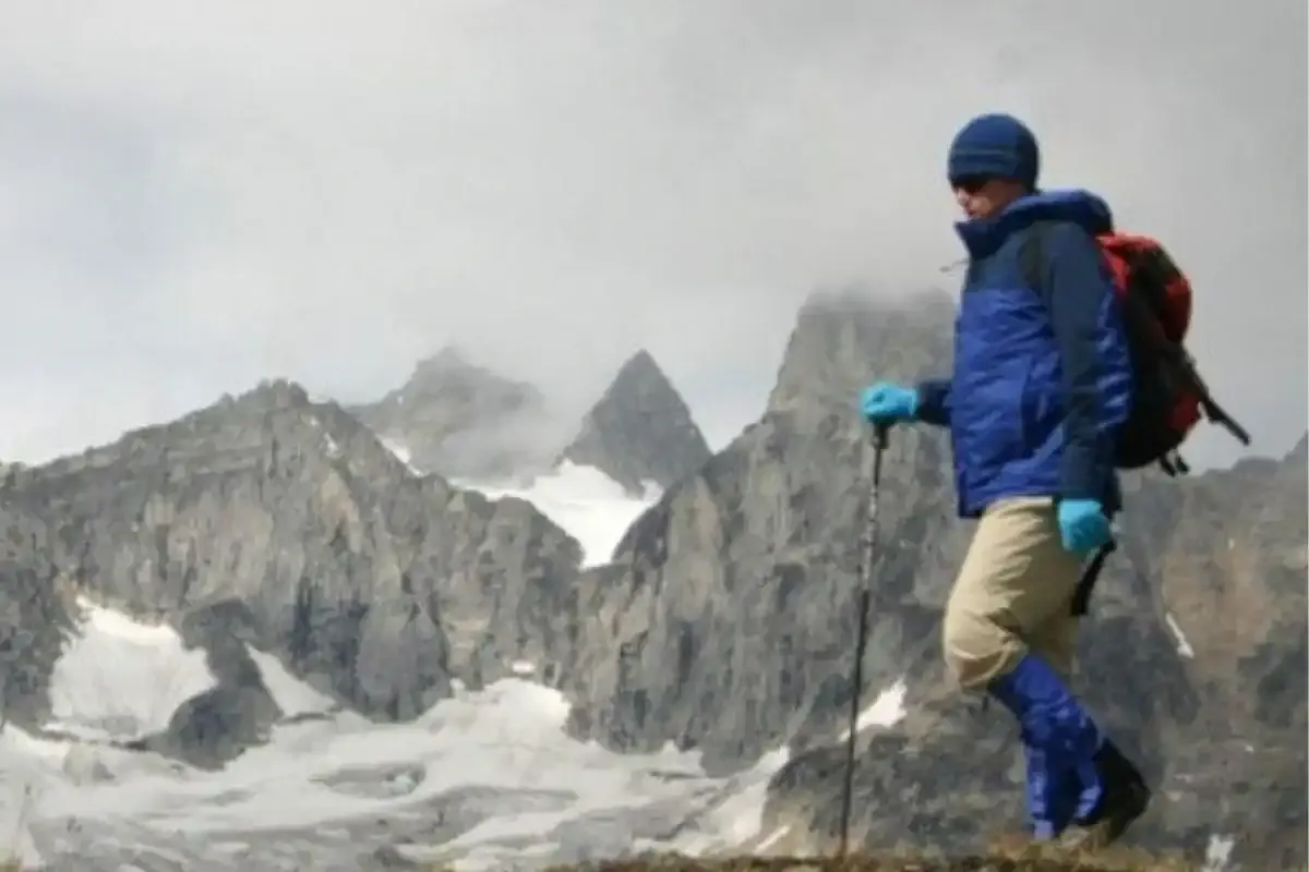 Pilger mit Wanderstock