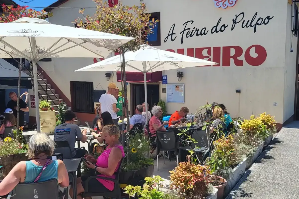 Pilgrims eating