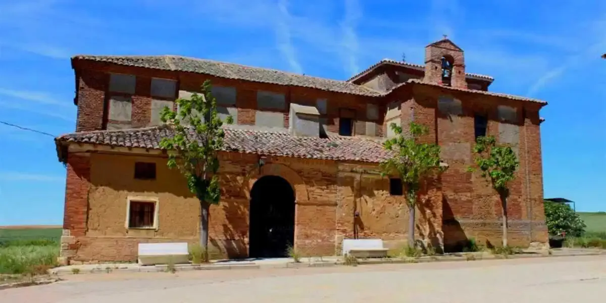 Church of San Martín de Tours Calzadilla de la Cueza
