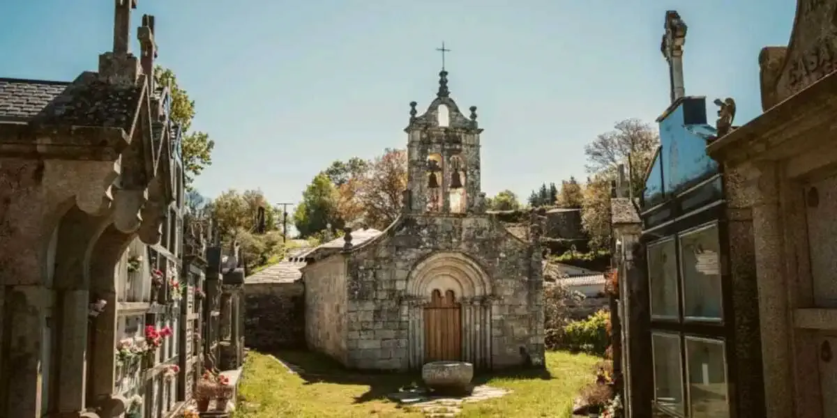 Kirche Parroquial Santa Maria Ferreiros