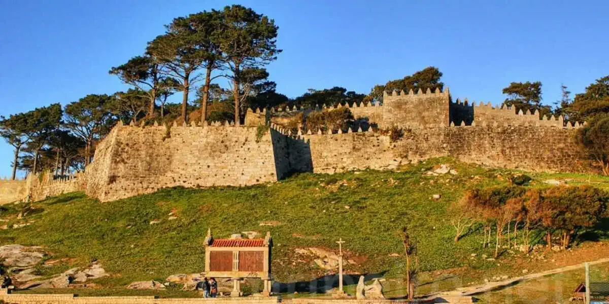 Forteresse Monterreal Baiona