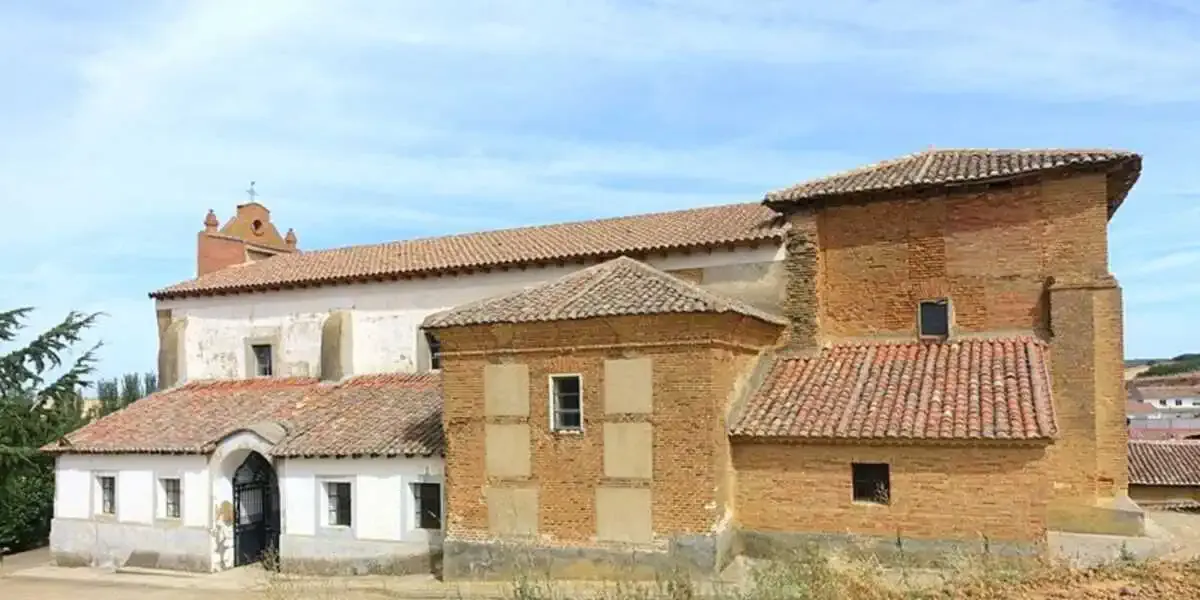 Kirche Santiago Apóstol - Ledigos