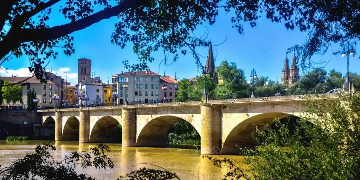 Pont de piedra - Logroño