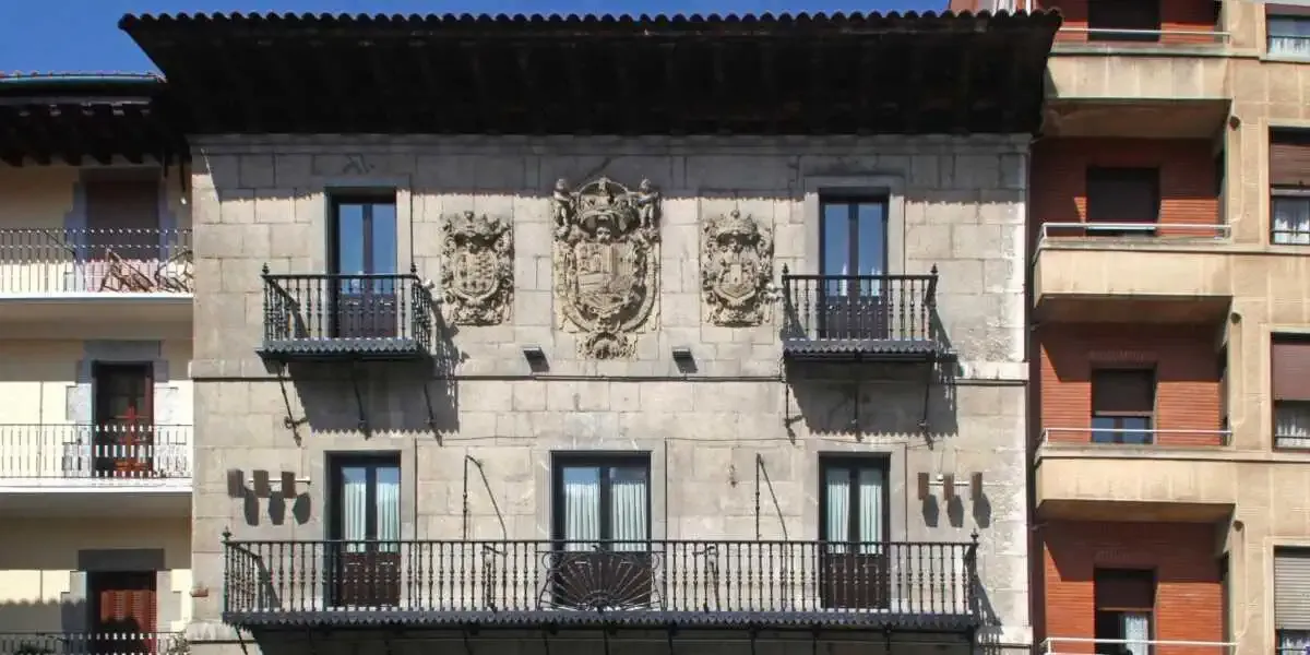 Maison de Consistorial - Deba