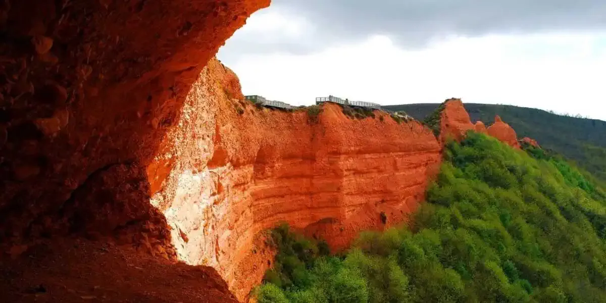Viewpoint of Orellan Carucedo