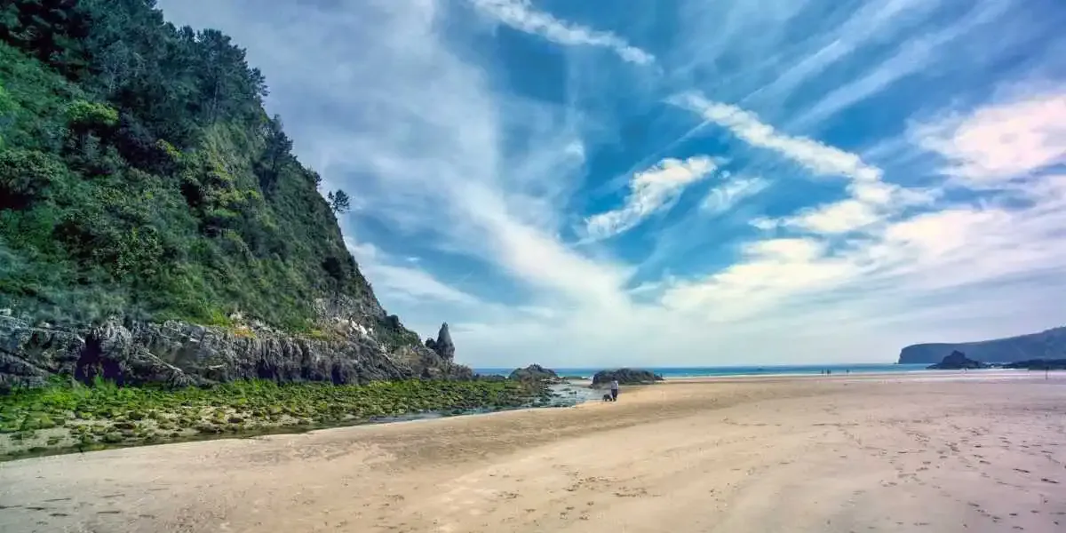 Plage de Franca Colombres