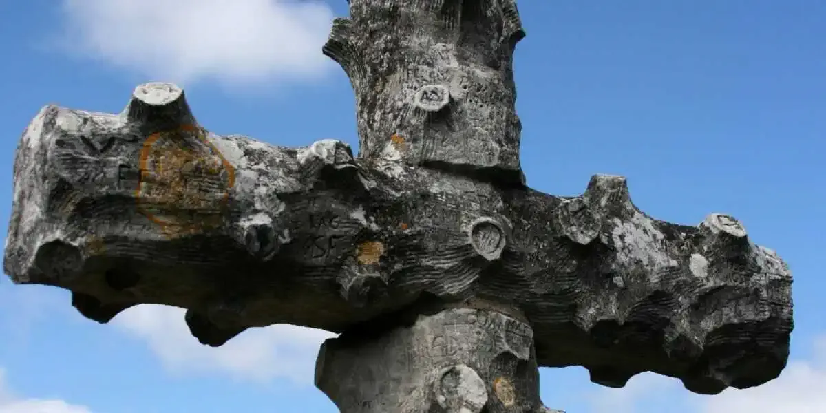 High Cross Bussaco Portuguese Way Mealhada