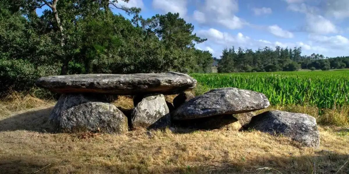 Dolmen Arga Regoelle Olveiroa