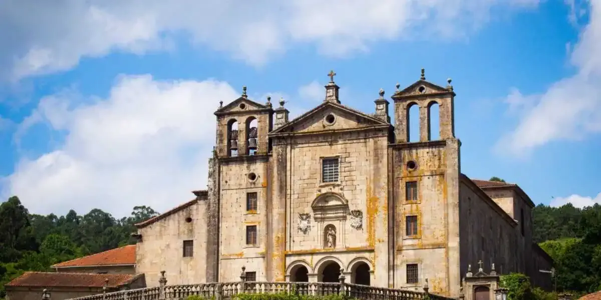 Kirche Santiago Camino Portugués