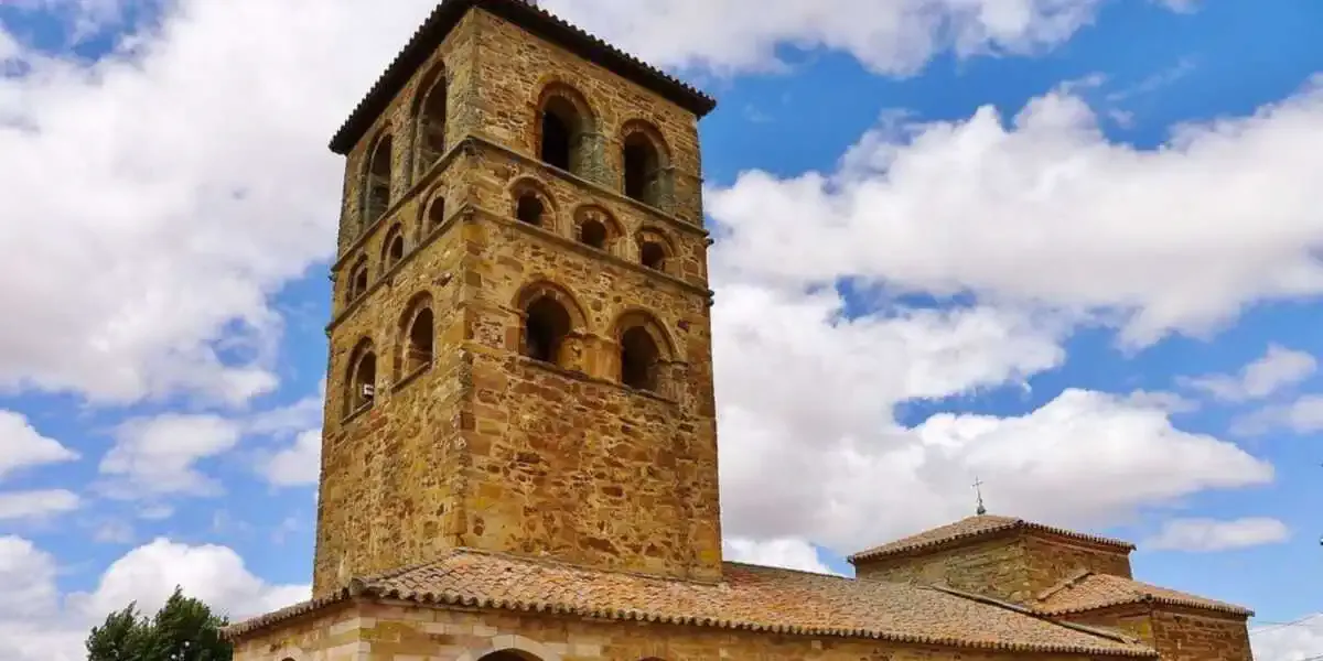 Iglesia Santa María Tabara